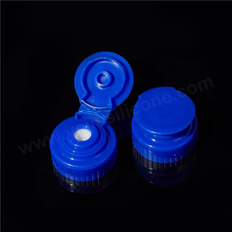bottle cap with silicone valve