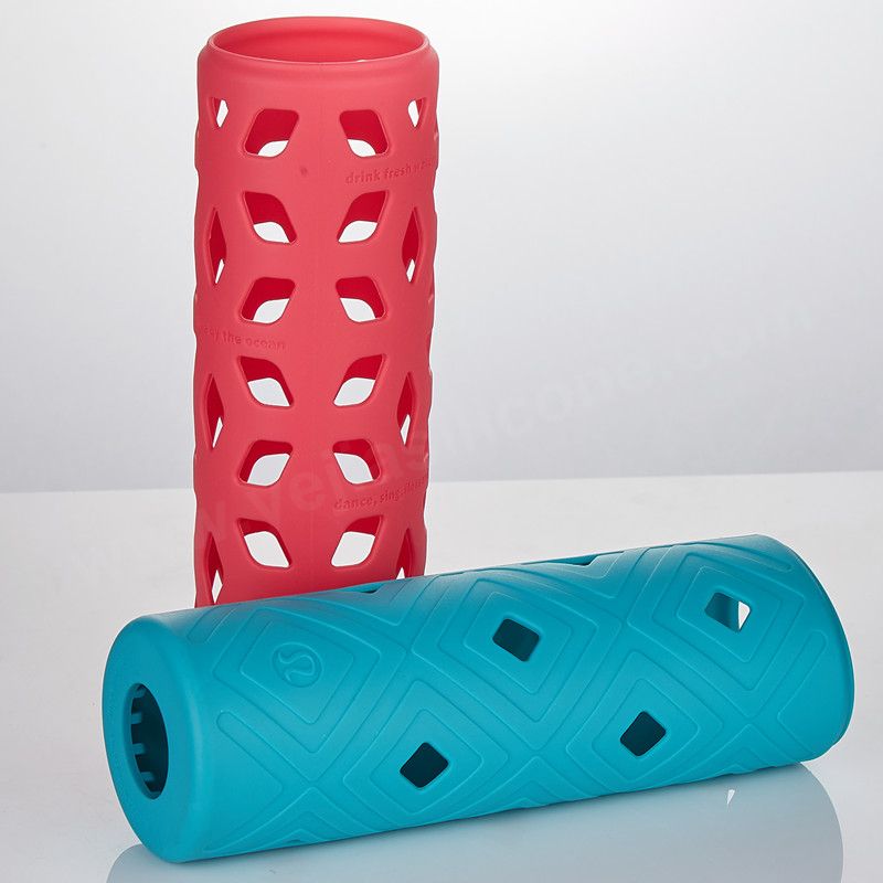 BPA Free Anti Slip Custom Silicone Covers for Water Bottles, Hot Press