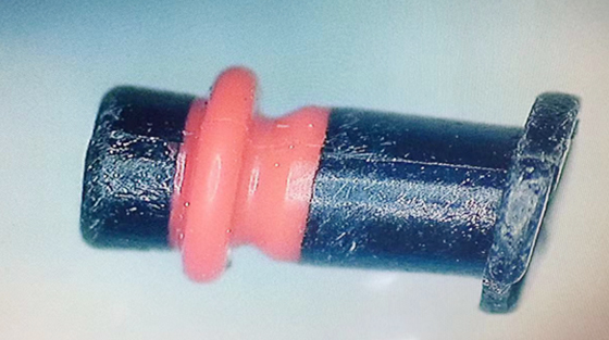 The Common Defects and Reasons of Co-injected Waterproof Mobile Phone Pluger